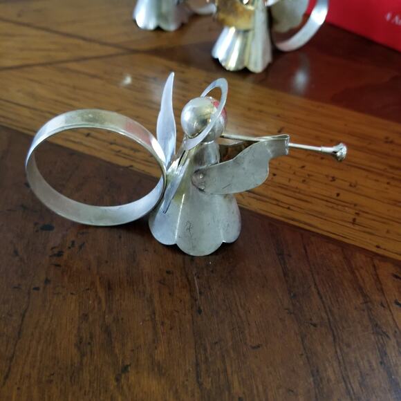 Twelve Regal silver plated style 8516.1 angel napkin holders - Picture 6 of 16